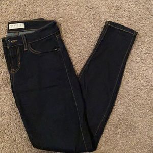 Guess Jeans